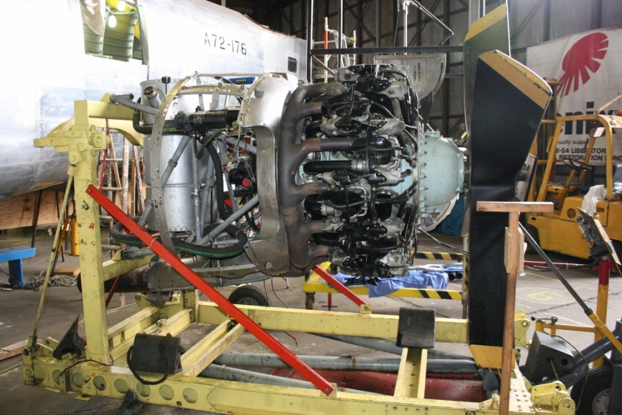 Pratt & Whitney Twin Wasp 1200 HP engine of the B-24 Liberator