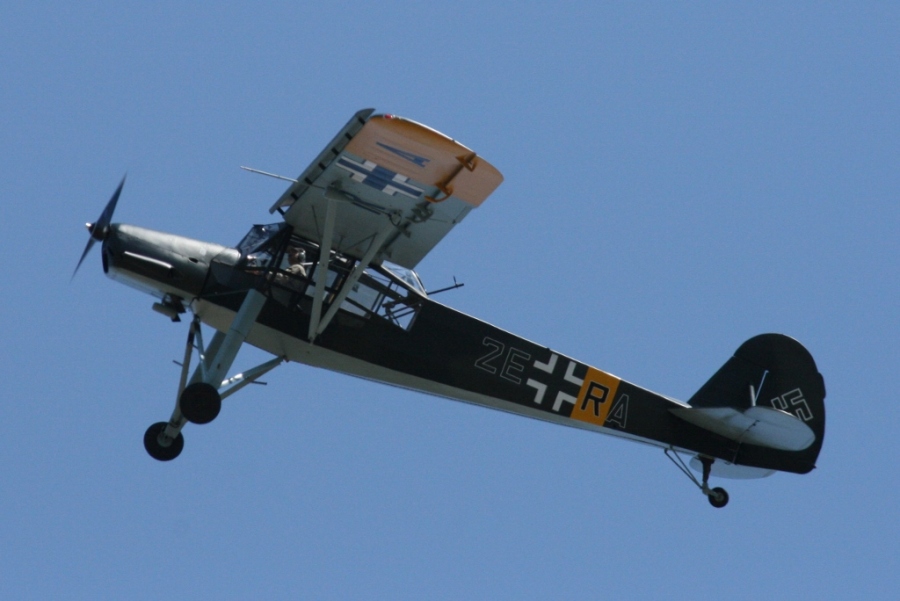 Fieseler Fi 156 Storch (Flying Heritage Collection)