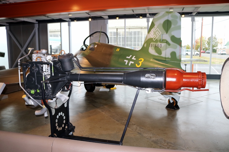 Walter HWK 109-509A liquid-fuel rocket engine of the Me 163B displayed at the Flying Heritage Collection (September 2016)