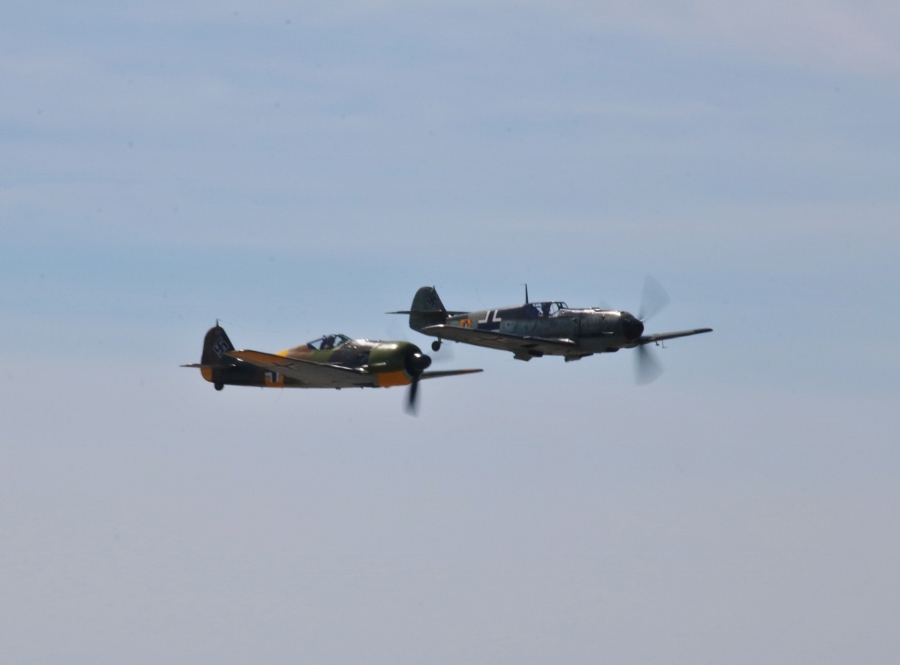 Flying Heritage Collection Bf 109E-3 & Fw 190A-5 Formation flight Luftwaffe Flying Day 2016