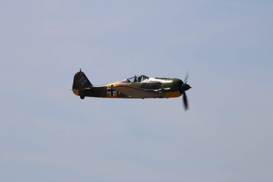 Flying Heritage Collection Fw 190A-5 in flight