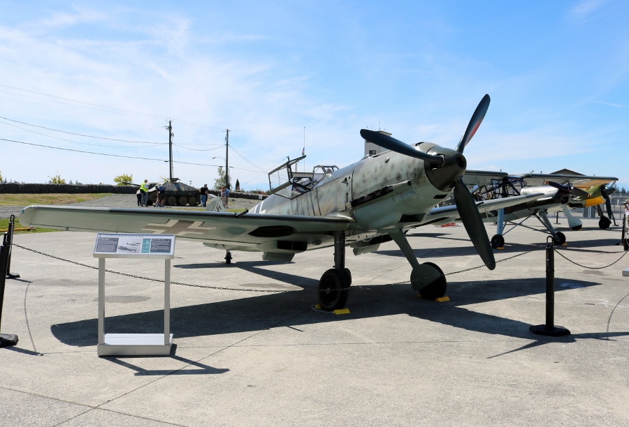 FHC Luftwaffe Flying Day 2016 post flight line-up - Bf 109E-3, Storch & Fw 190A-5