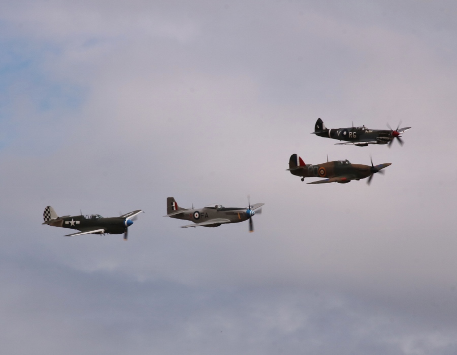 Classic warbirds - Curtiss P-40N Kittyhawk, CAC Mustang, Hawker Hurricane Mk. XII & Supermarine Spitfire Mk. VIII - Warbirds Downunder 2018 (Day Two)